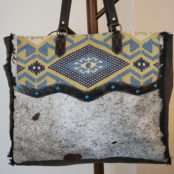 Myra Bag Handbags - SALE!! NEW MYRA BAG- ODYSSEY WEEKENDER BAG